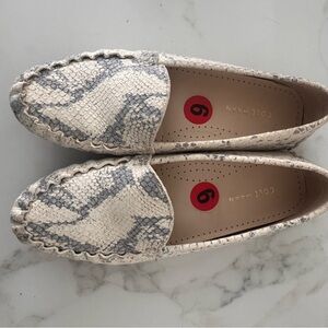 Cole Haan Women's Cream and Gray Loafers